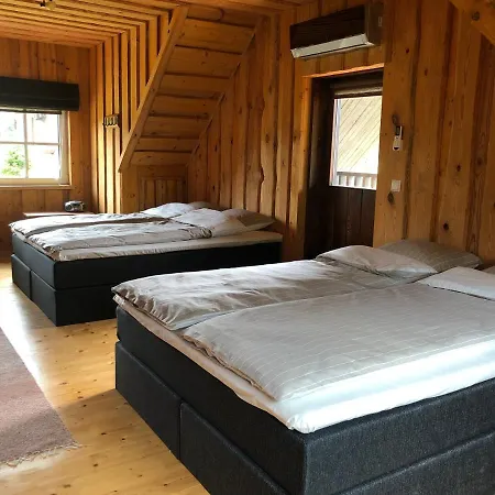 Emajoe Puhkemaja Sarakuste