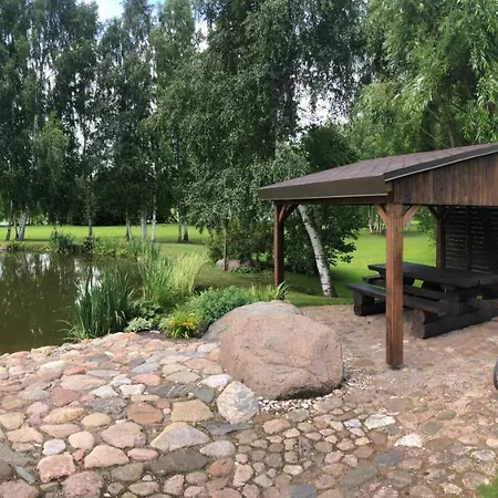 Emajoe Puhkemaja
